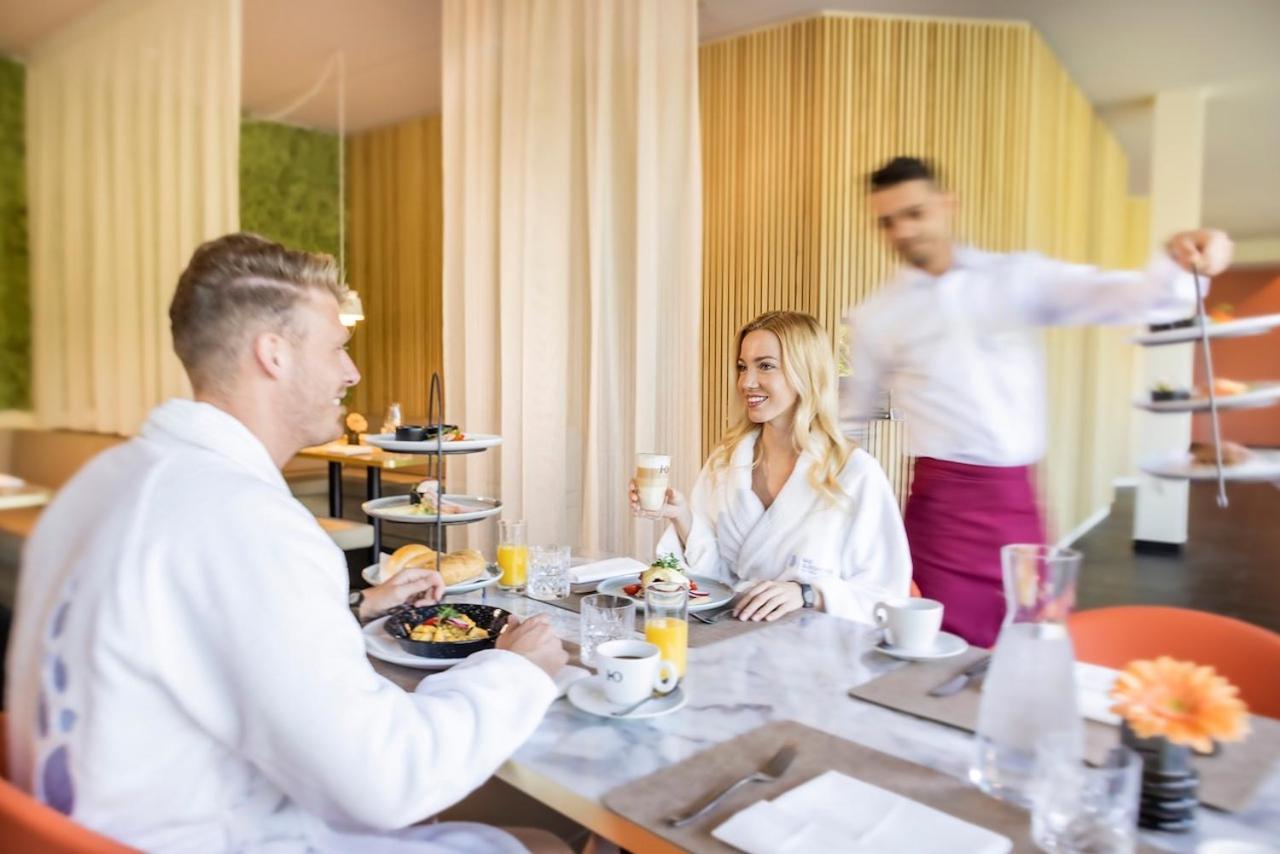 Das Hotel Im Kurhaus Bad Gleichenberg Ngoại thất bức ảnh