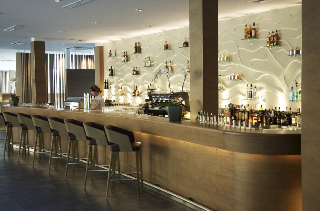 Das Hotel Im Kurhaus Bad Gleichenberg Ngoại thất bức ảnh